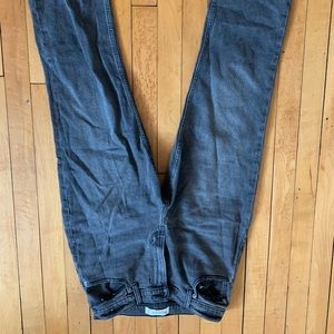 Abercrombie 90s ultra high ride washed grey jeans, like new, size 28